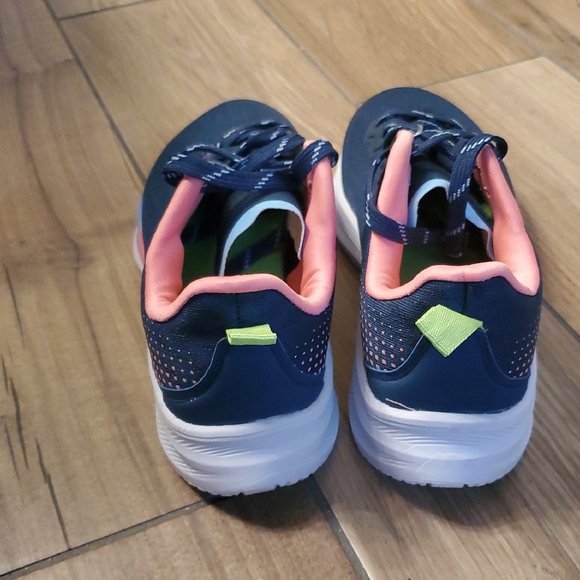 New! AVIA Blue and Pink Athletic Sneakers With Memory Foam Size 7 - Picture 4 of 5